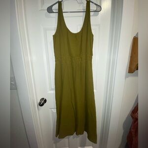 Olive Green casual midi dress